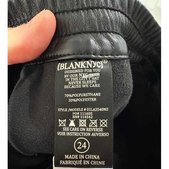 Blank NYC Black Faux Leather Jogger Pants, Ankle Cropped, Women's Size 24 - Picture 4 of 4